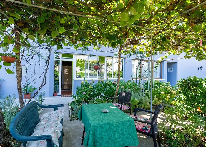 Apena Apartment