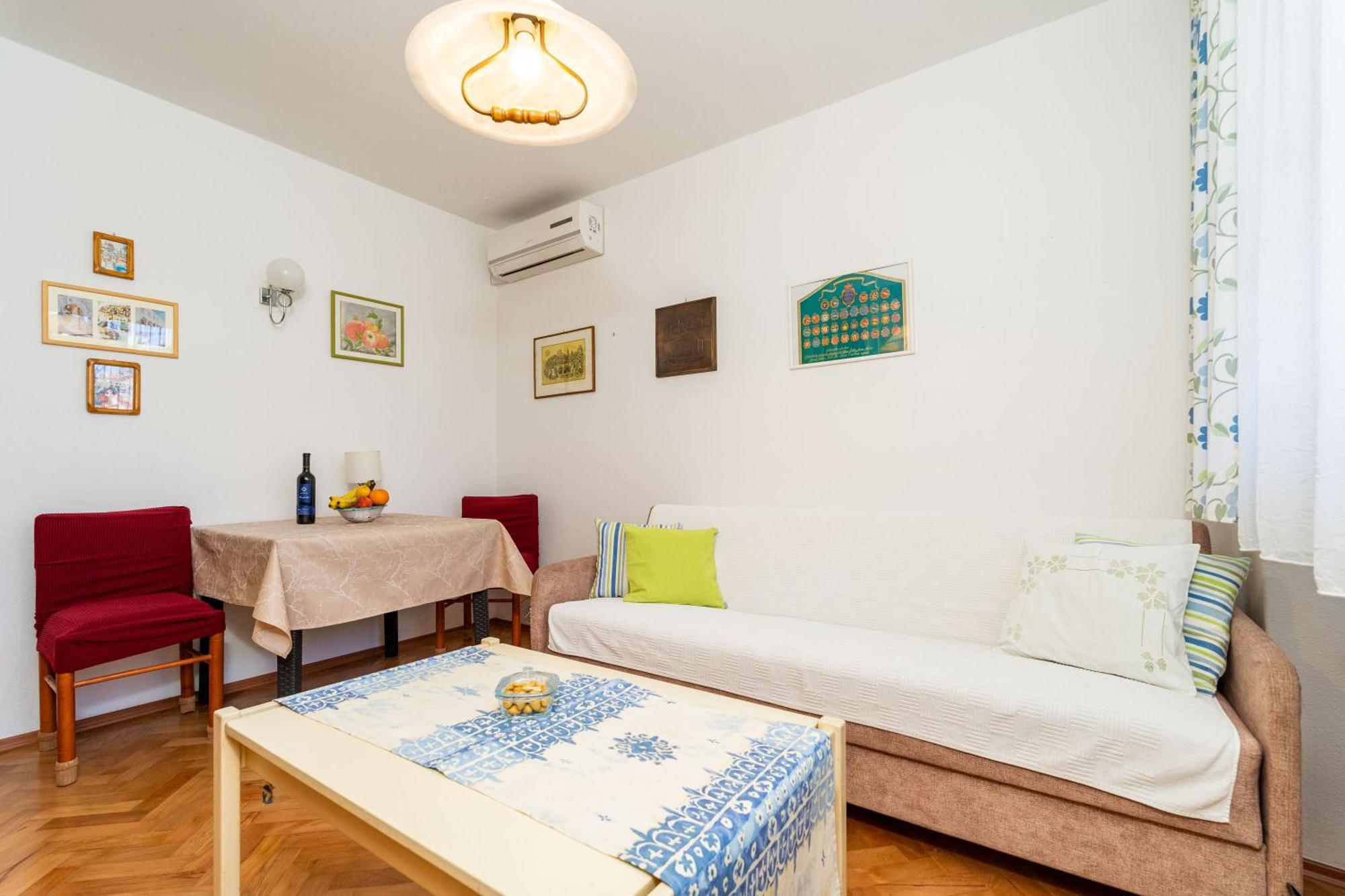 Apena Apartment